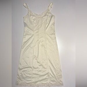 Elegant Cream Lace Trim Chemise Slip/Lingerie